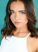 Faye Viviana photo