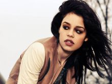 Fefe Dobson