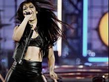 Fefe Dobson