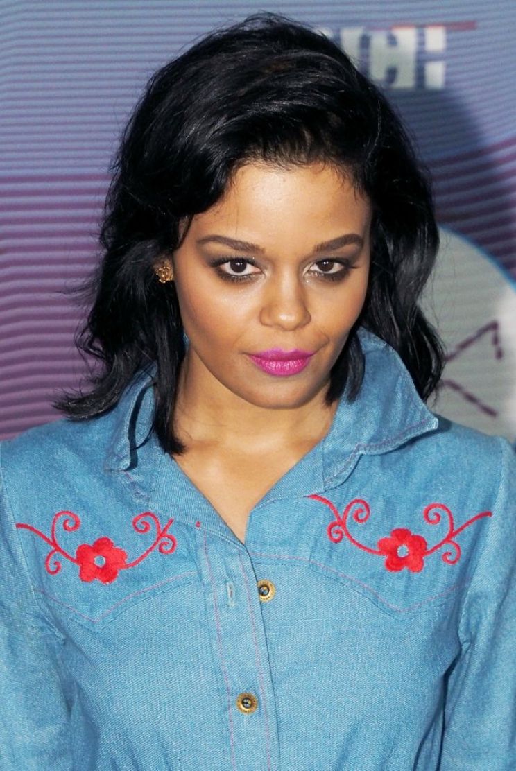 Fefe Dobson