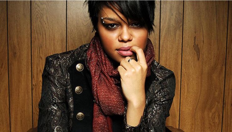 Fefe Dobson