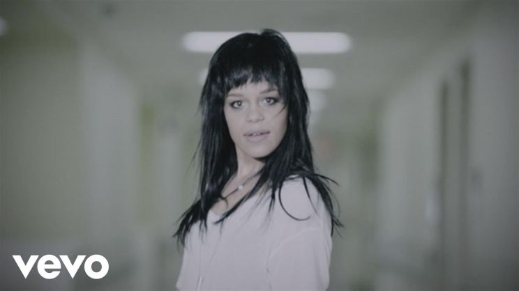 Fefe Dobson