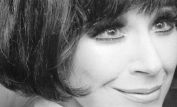 Fenella Fielding