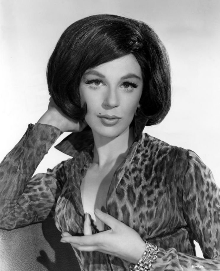 Fenella Fielding