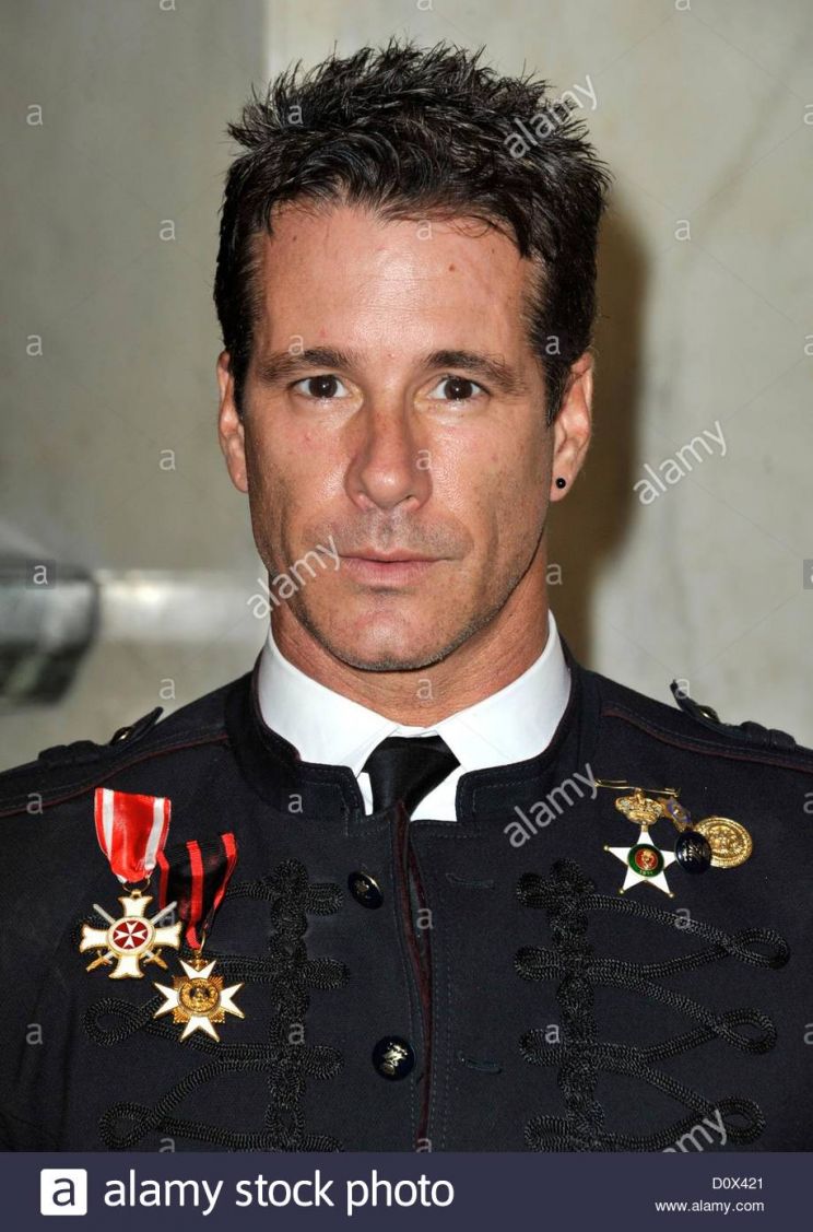 Fernando Carrillo