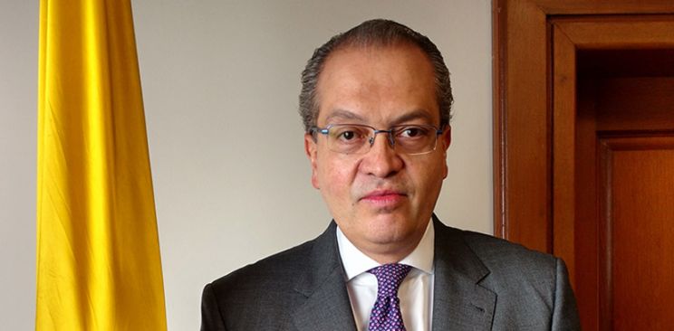 Fernando Carrillo