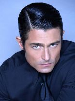 Fernando Colunga