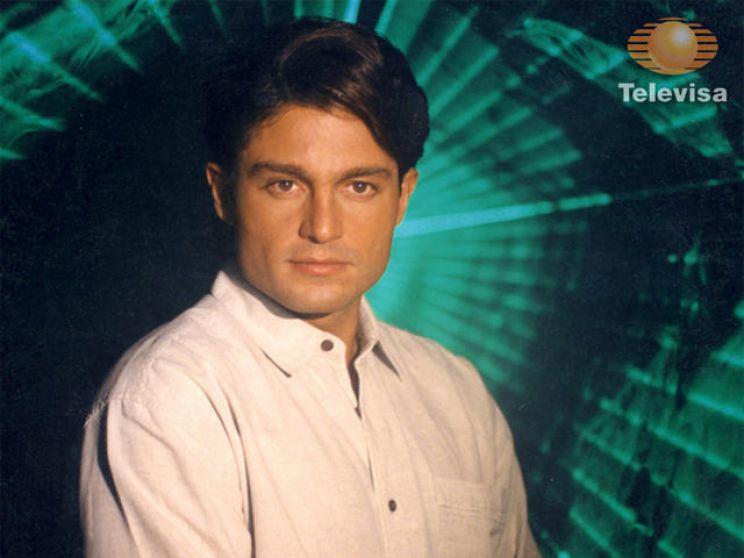 Fernando Colunga