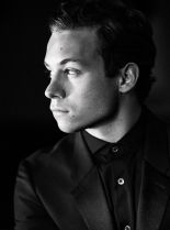 Finn Cole