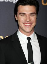 Finn Wittrock