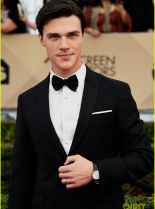 Finn Wittrock #82869 picture (Portrait Medium)