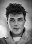 Finn Wittrock