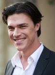 Finn Wittrock