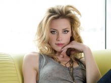 Fiona Dourif