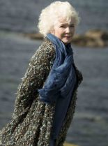 Fionnula Flanagan