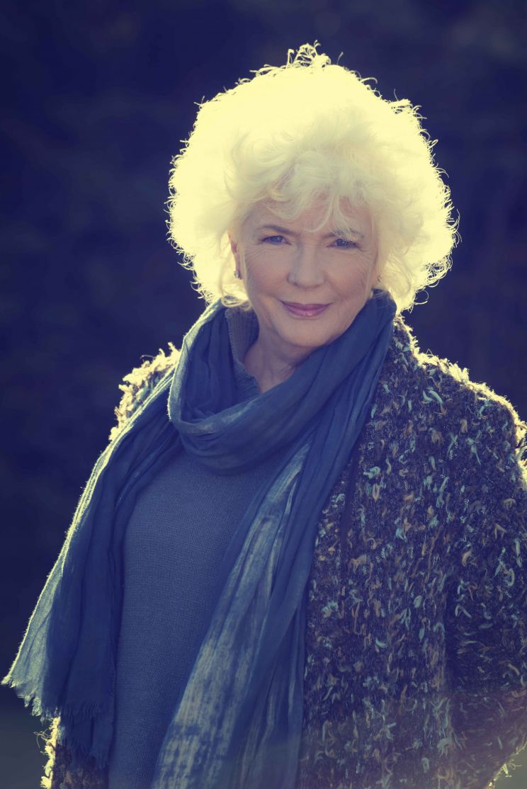 Fionnula Flanagan