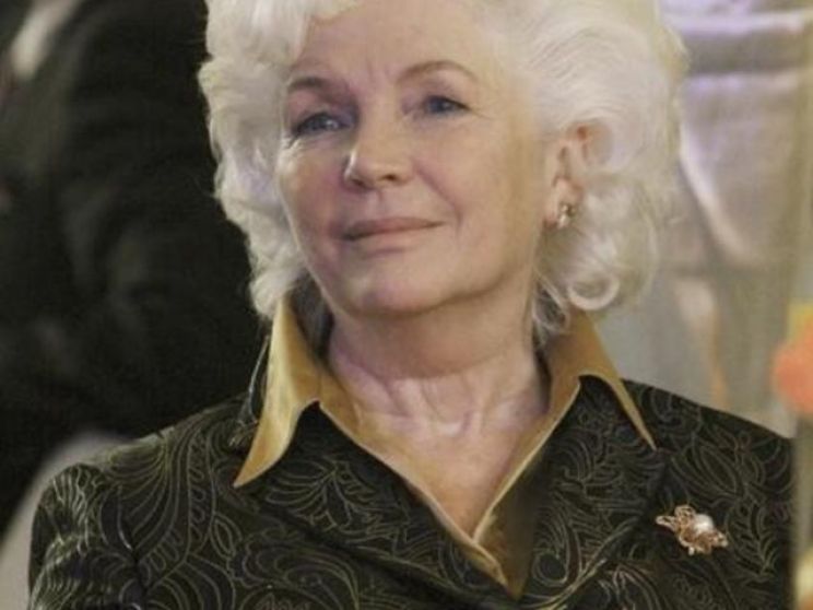 Fionnula Flanagan