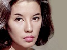 France Nuyen