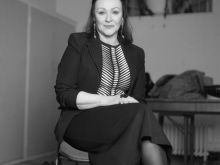 Frances Barber