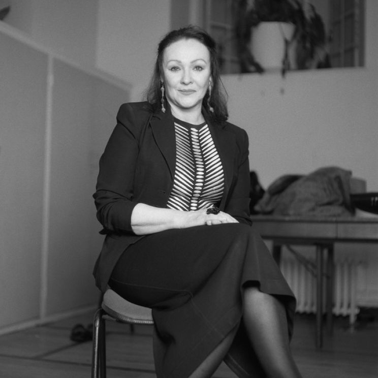 Frances Barber