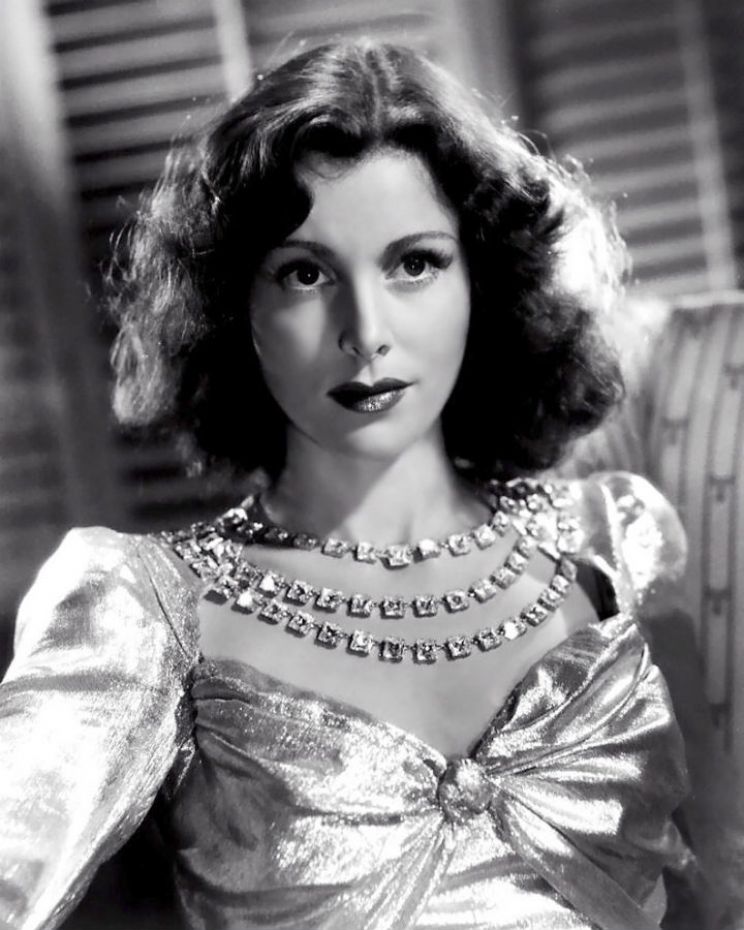 Frances Dee