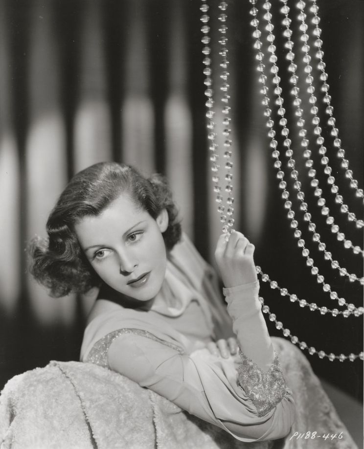 Frances Dee