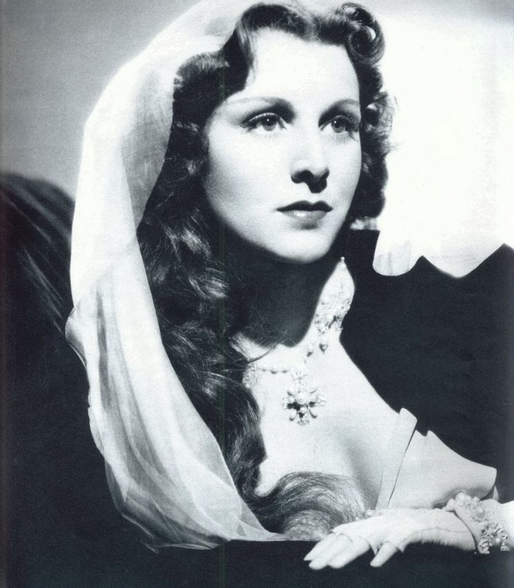 Frances Dee