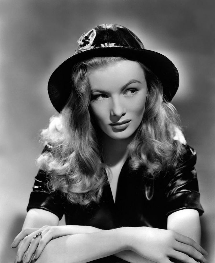 Frances Dee