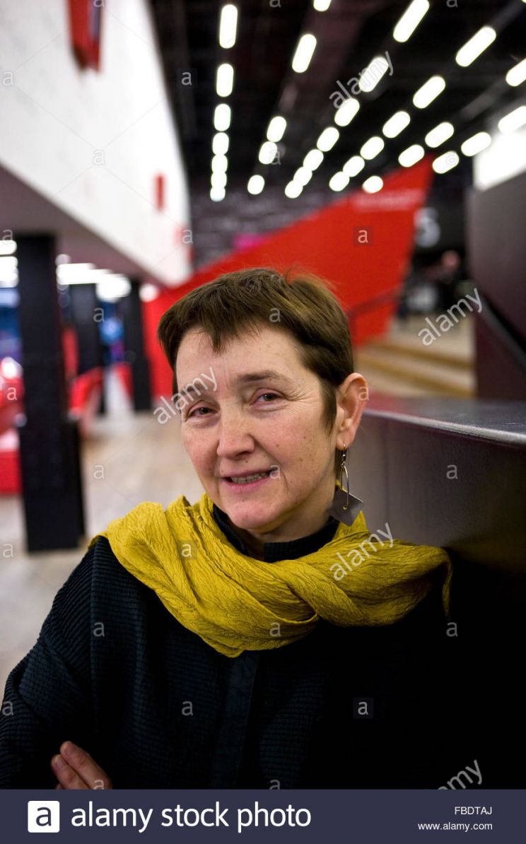 Frances Morris