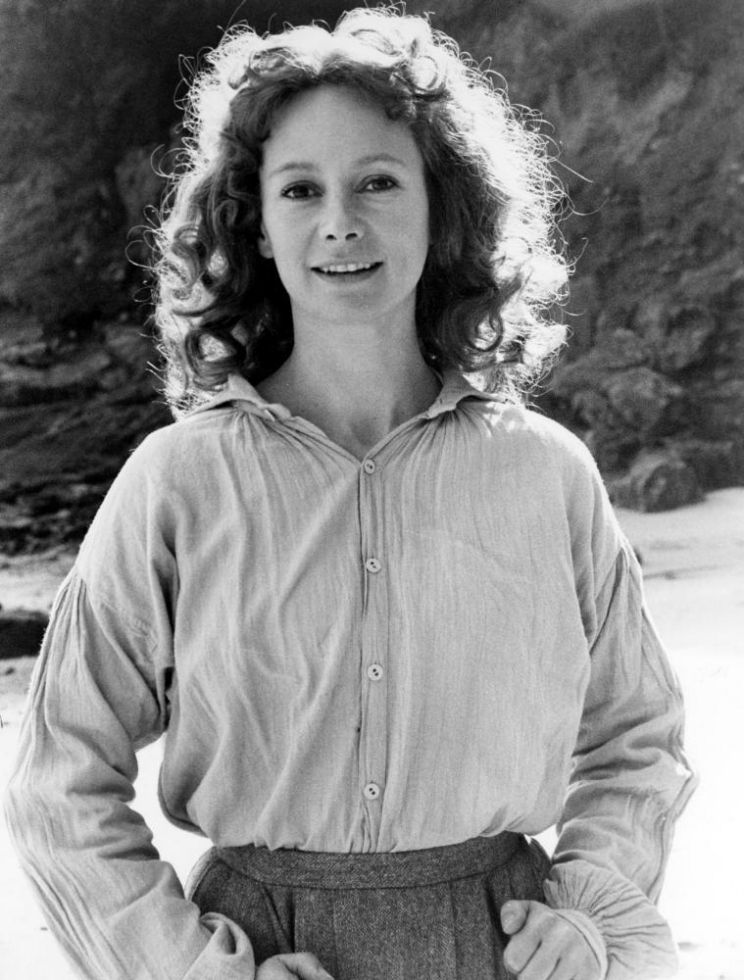 Francesca Annis