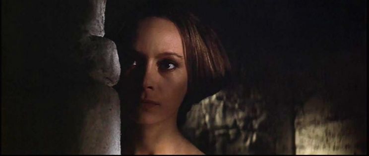 Francesca Annis