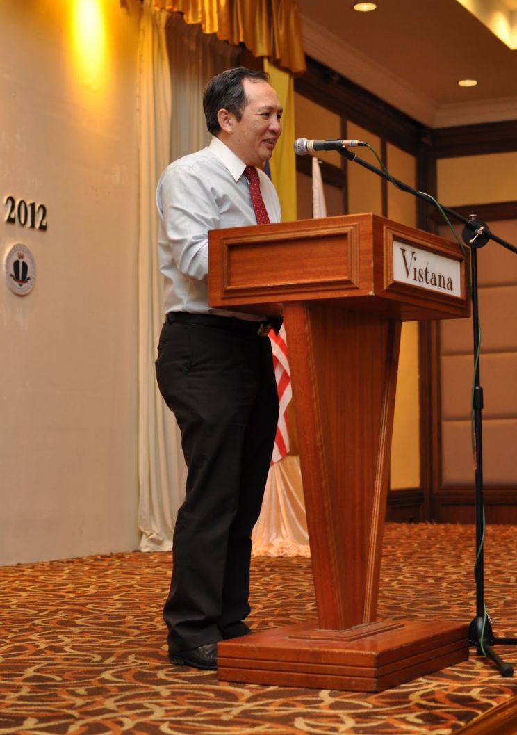 Francis Chen