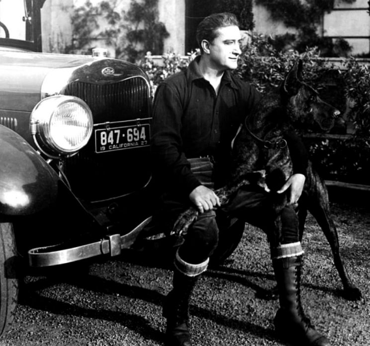 Francis X. Bushman