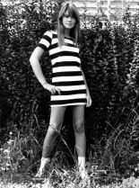 Françoise Hardy #2447634 picture (Portrait Medium)