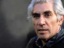 Frank Finlay