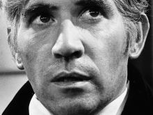 Frank Finlay