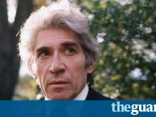 Frank Finlay