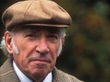 Frank Finlay