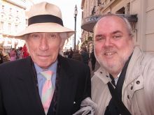 Frank Finlay