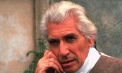 Frank Finlay