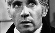 Frank Finlay