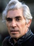 Frank Finlay