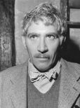 Frank Finlay