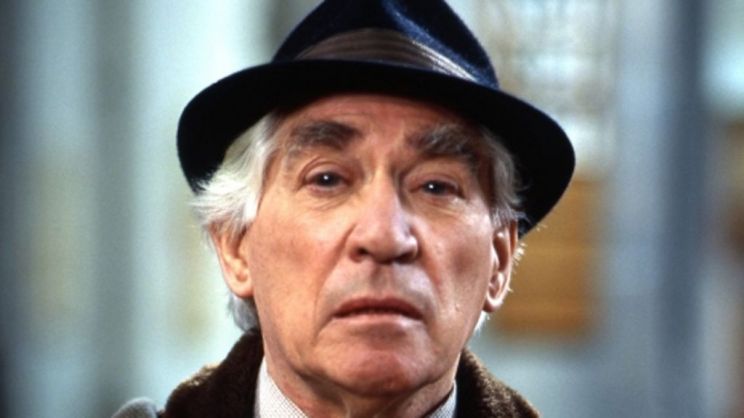 Frank Finlay