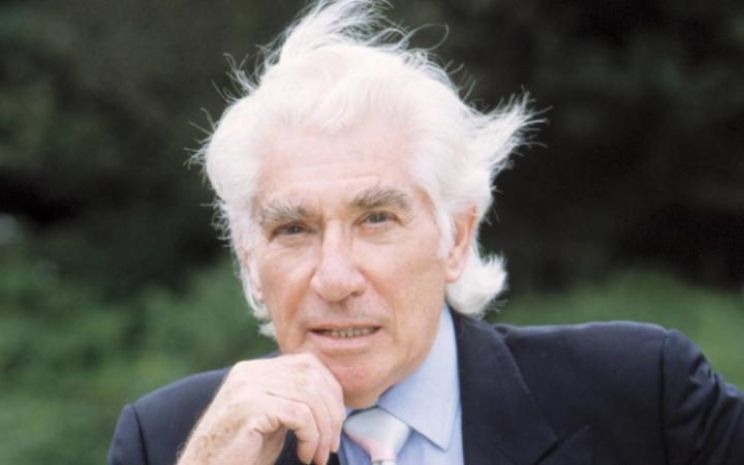 Frank Finlay