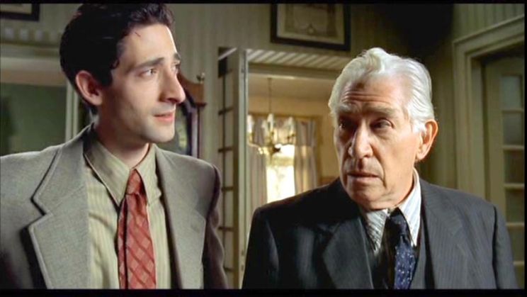 Frank Finlay