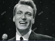 Frank Ifield