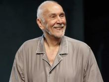 Frank Langella