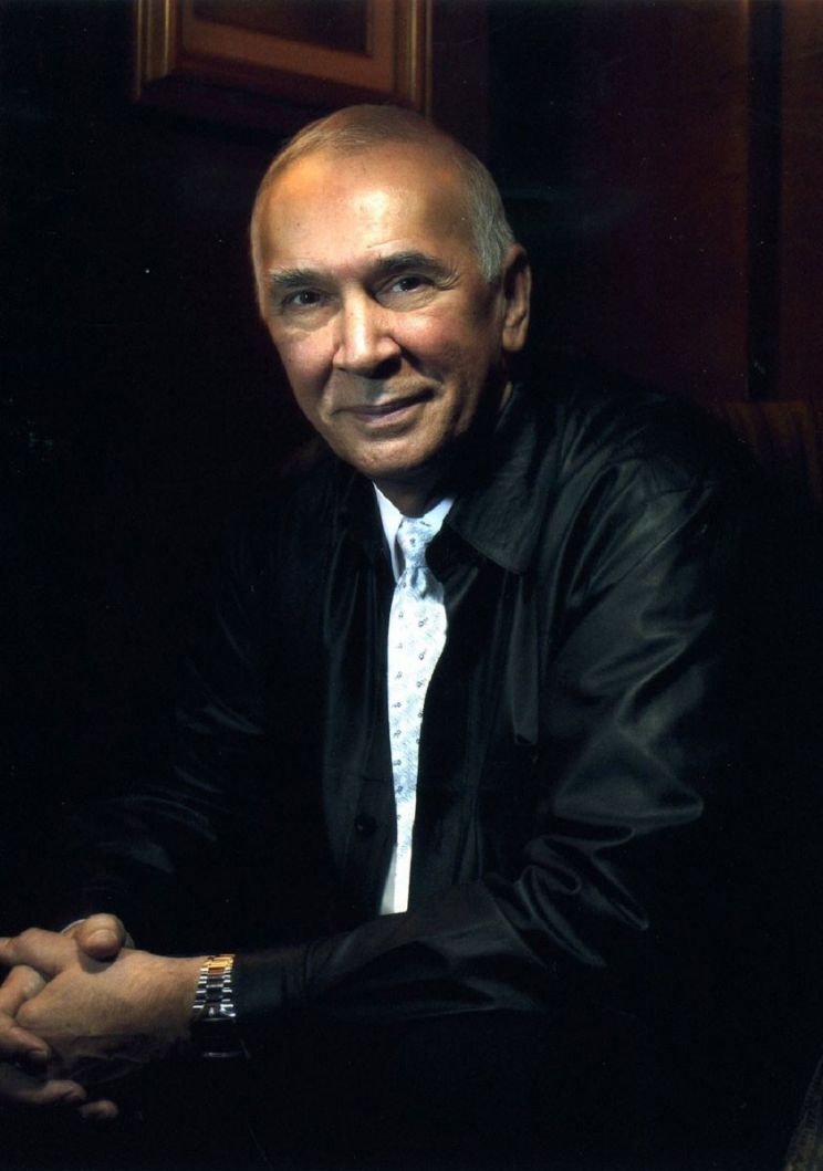 Frank Langella