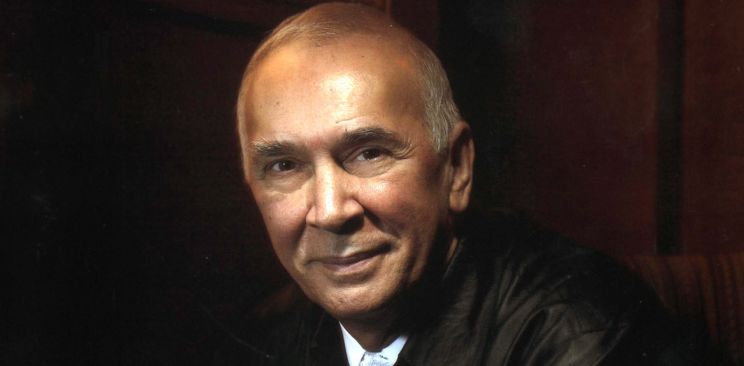 Frank Langella